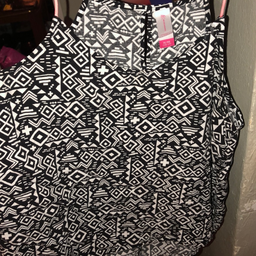 100% rayon - Picture 2 of 2